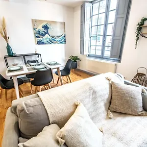 Duplex Typique Centre Apartamento
